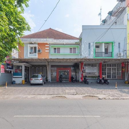 Reddoorz At Ciliwung Guest House Syariah 玛琅 外观 照片